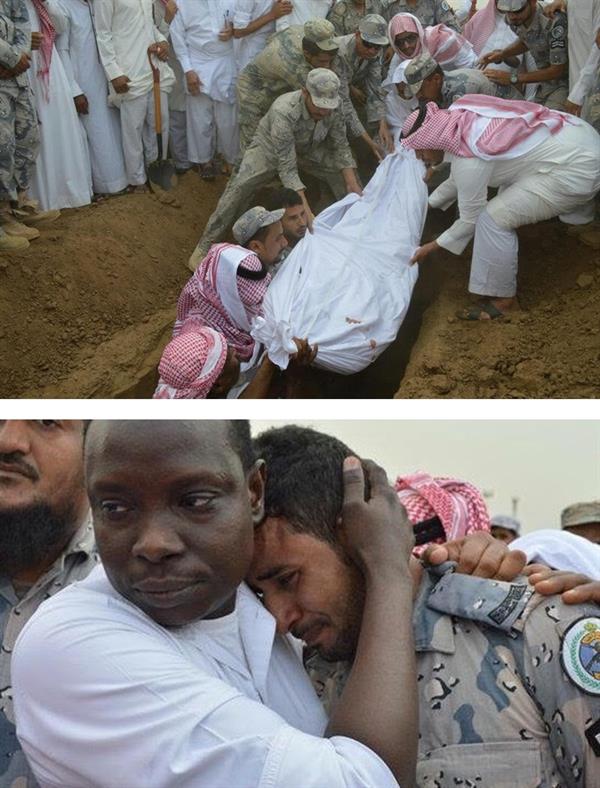 صورة مؤثرة لجندي بحرس الحدود لحظة دفن زميله