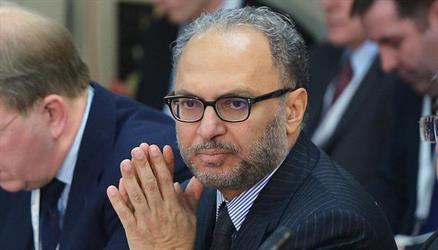 قرقاش من الهند: الجزيرة منشور للإخوان وقطر صغيرة ولكنها غنية تستغل ذلك لدعم الإرهاب قرقاش من الهند: الجزيرة منشور للإخوان وقطر صغيرة ولكنها غنية تستغل ذلك لدعم الإرهاب