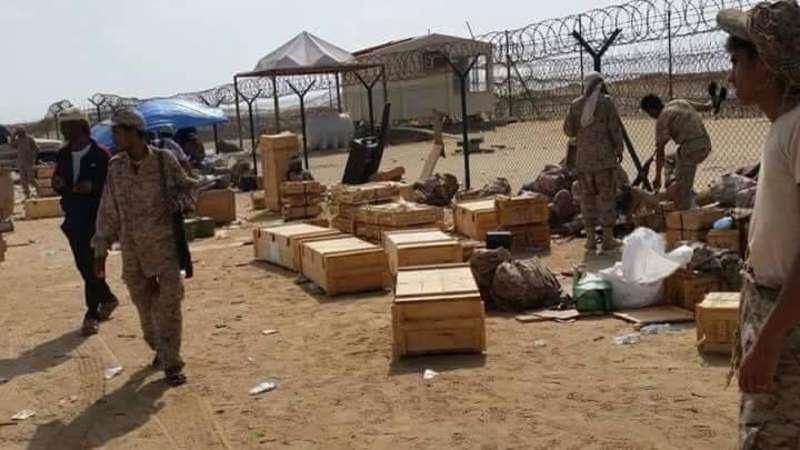 صور لأسلحة وصواريخ تركها الحوثيون بعد فرارهم خلال عملية للقوات السعودية