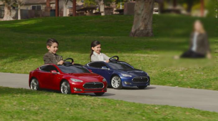 Tesla Model S Radio Flyer