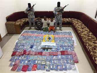 حرس الحدود بمنطقة مكة المكرمة يحبط محاولة تهريب " 258,35 " كجم من الحشيش المخدر حرس الحدود بمنطقة مكة المكرمة يحبط محاولة تهريب " 258,35 " كجم من الحشيش المخدر