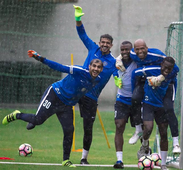 الهلال الهلال