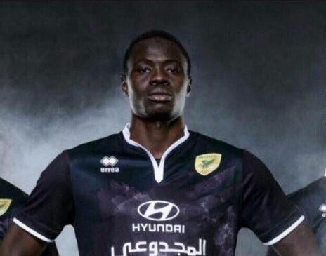 النصر يزاحم ناديين قطريين على