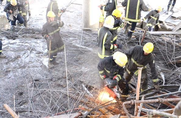 مدني مكة: ست إصابات إثر انهيار سقف لقبة بناية تحت الإنشاء مدني مكة: ست إصابات إثر انهيار سقف لقبة بناية تحت الإنشاء