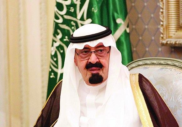 نقره لتكبير أو تصغير الصورة ونقرتين لعرض الصورة في صفحة مستقلة بحجمها الطبيعي