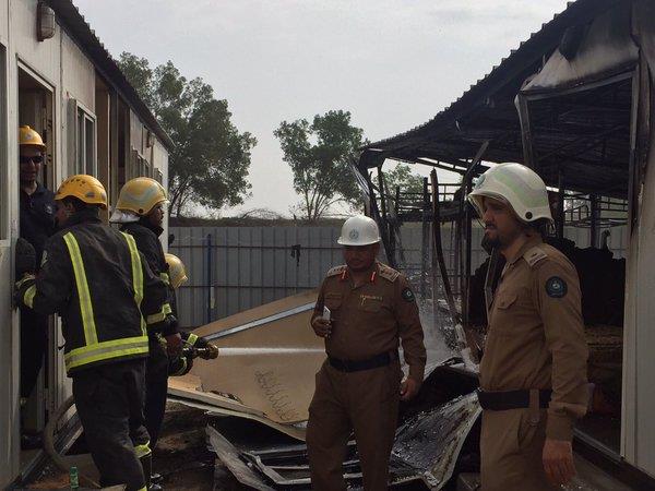 بالصور.. جازان: إخماد حريق شب في 6 بركسات خاصة بعمال إحدى الشركات