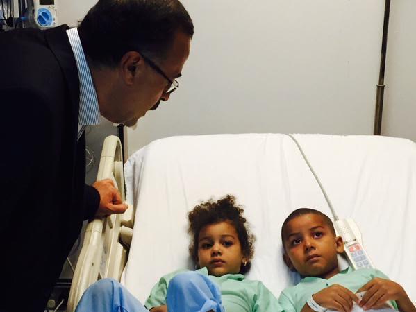 رئيس "أرامكو" يزور مصابي "حريق الخبر" رئيس "أرامكو" يزور مصابي "حريق الخبر"