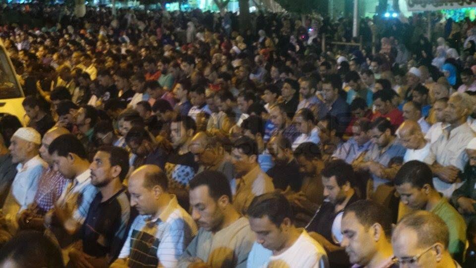 صلاة التراويح في مسجد عمرو بن العاص بالقاهرة صلاة التراويح في مسجد عمرو بن العاص بالقاهرة