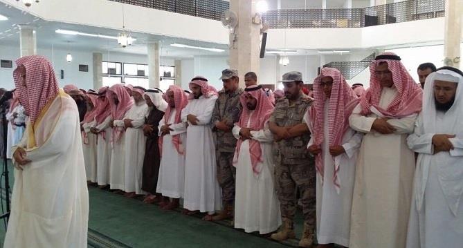 بالصور.. ظهران الجنوب تودع الشهيدين مفرح القحطاني وفهد حمزة