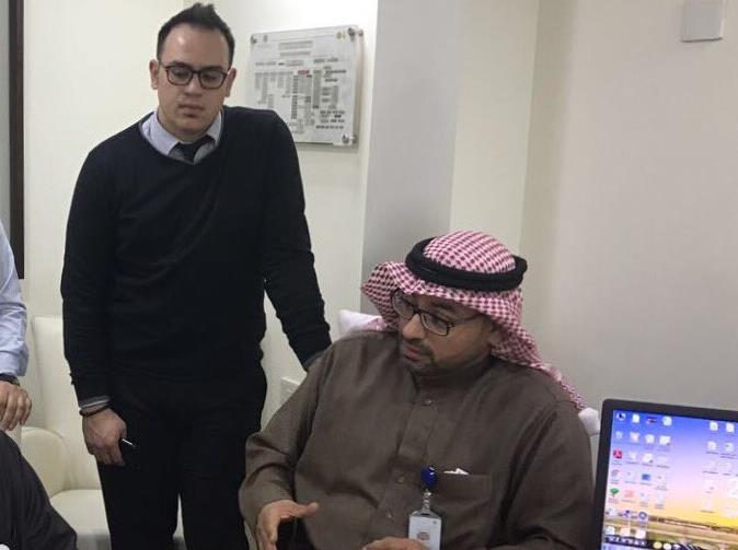 مواطن يوثق رفض مدير لبناني توظيفه بأحد مستشفيات الأحساء مواطن يوثق رفض مدير لبناني توظيفه بأحد مستشفيات الأحساء