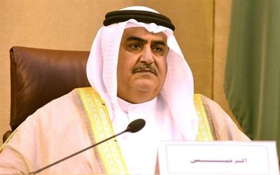 وزير خارجية البحرين: أهل قطر "منا وفينا".. والمشكلة الحقيقية هي سياسة الدوحة وزير خارجية البحرين: أهل قطر "منا وفينا".. والمشكلة الحقيقية هي سياسة الدوحة