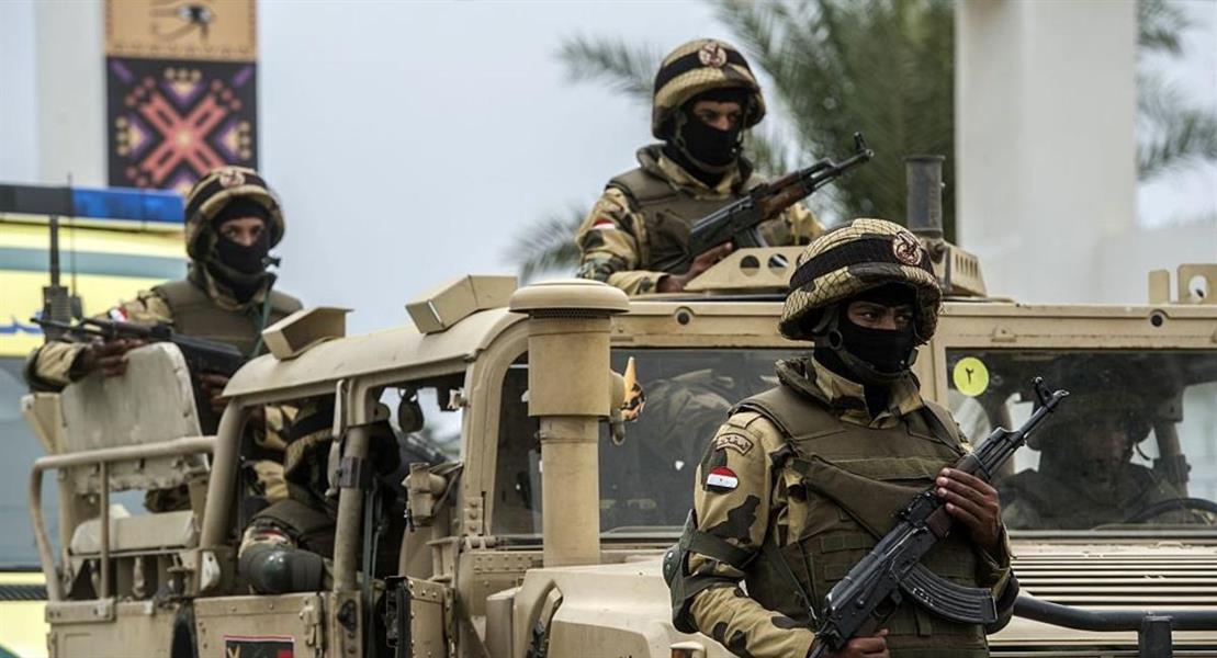 ضربات ناجحة للجيش المصري على الحدود الغربية ضربات ناجحة للجيش المصري على الحدود الغربية