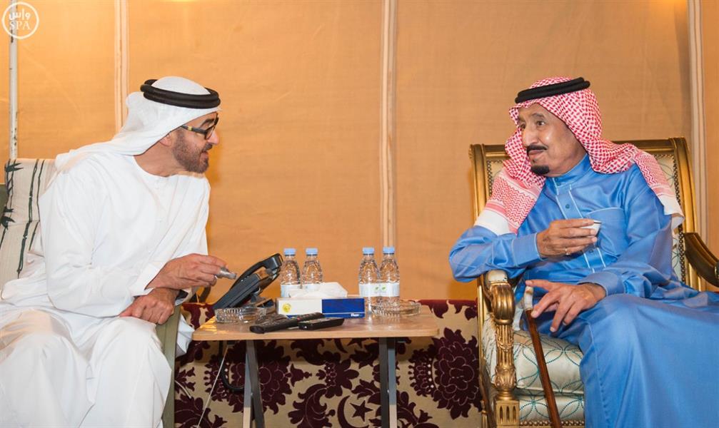 بالصور.. خادم الحرمين وأمير قطر