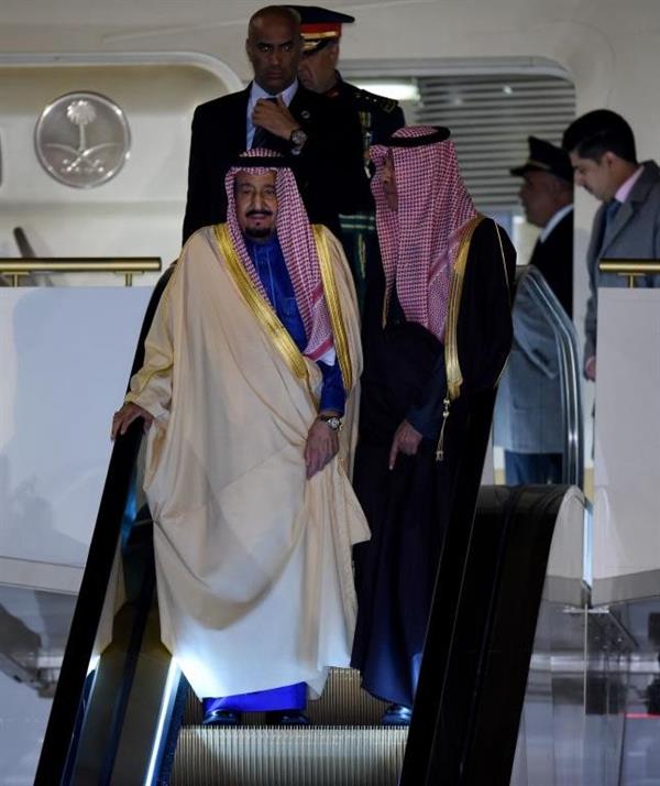 الملك سلمان يصل اليابان في رابع جولته الاسيوية الملك سلمان يصل اليابان في رابع جولته الاسيوية