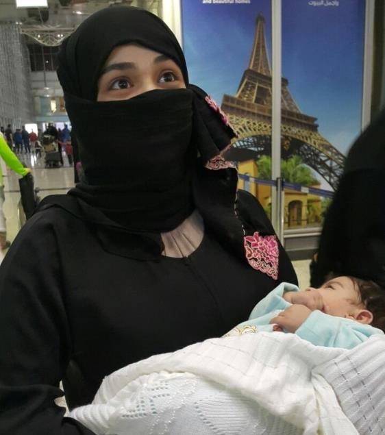 الطفلة دارين الطفلة دارين