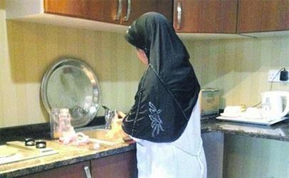 "الجوازت": الأنظمة تسمح بإعارة العمالة المنزلية للأقارب "الجوازت": الأنظمة تسمح بإعارة العمالة المنزلية للأقارب