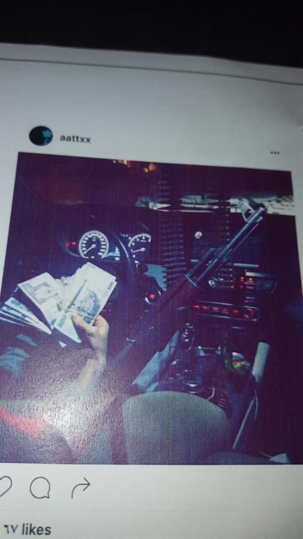 بالصور.. ضبط مروج مخدرات عبر "سناب شات" و3 من أعوانه ومعهم كمية من الحشيش بالرياض