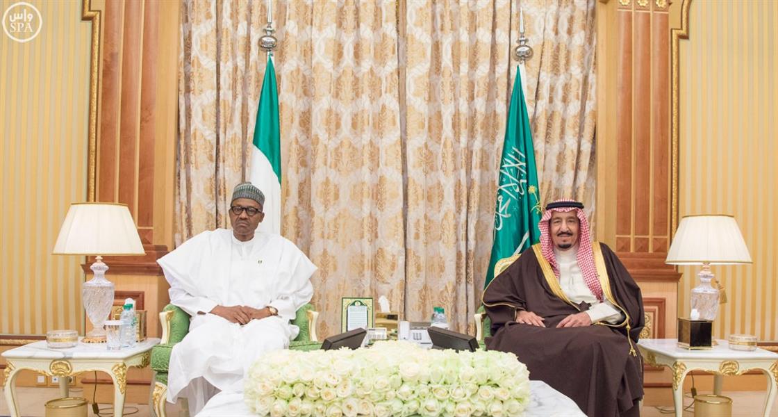 خادم الحرمين يستقبل رئيس جمهورية نيجيريا ويقيم مأدبة غداء تكريماً له خادم الحرمين يستقبل رئيس جمهورية نيجيريا ويقيم مأدبة غداء تكريماً له