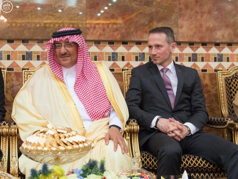 خادم الحرمين يستقبل ولي عهد الدنمارك ويبحث سبل التعاون الثنائي