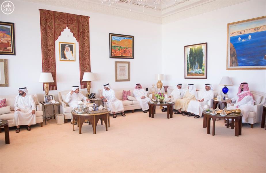 بالصور.. خادم الحرمين يستقبل نائب رئيس دولة الامارات وولي عهد أبو ظبي