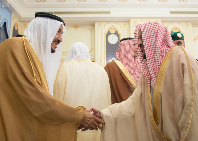 خادم الحرمين الشريفين يستقبل أصحاب السمو الأمراء وأصحاب الفضيلة العلماء