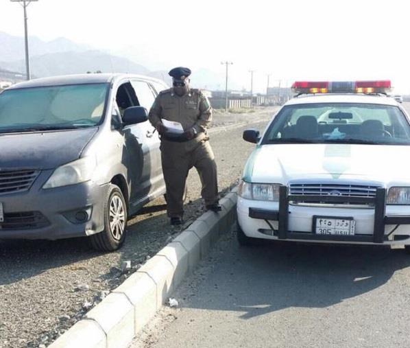 بالصور.. "المرور" يخالف مركبات "ساهر" المتخفية