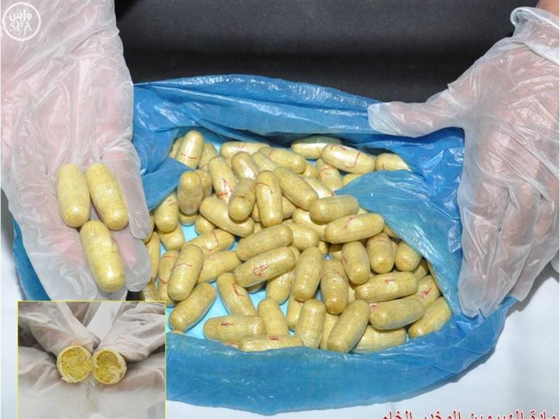 الداخلية تكشف عن إحباطها تهريب كميات هائلة من المخدرات وضبط 953 متهماً بترويجها الداخلية تكشف عن إحباطها تهريب كميات هائلة من المخدرات وضبط 953 متهماً بترويجها