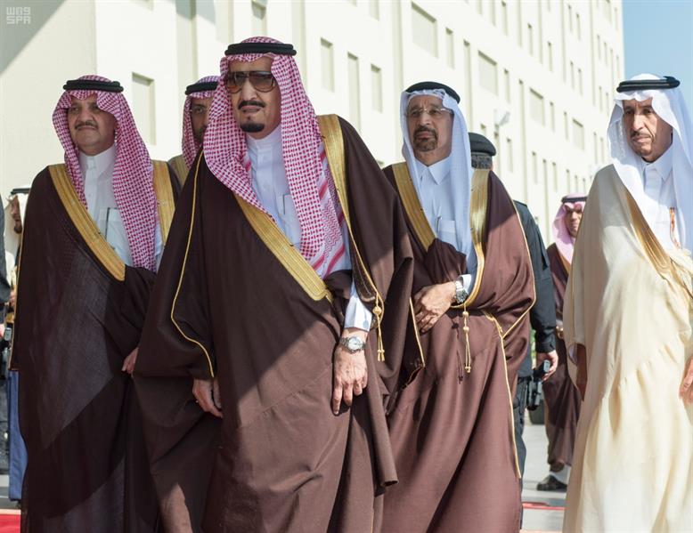 خادم الحرمين الشريفين  