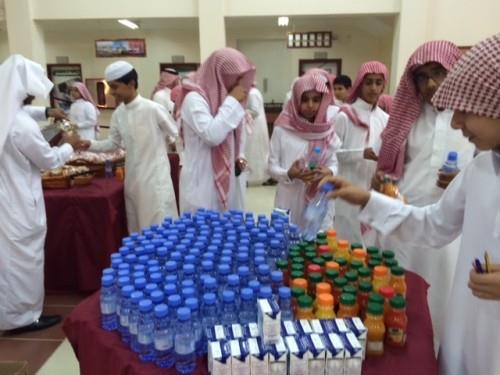 وجبات إفطار مجانية لطلاب الطائف