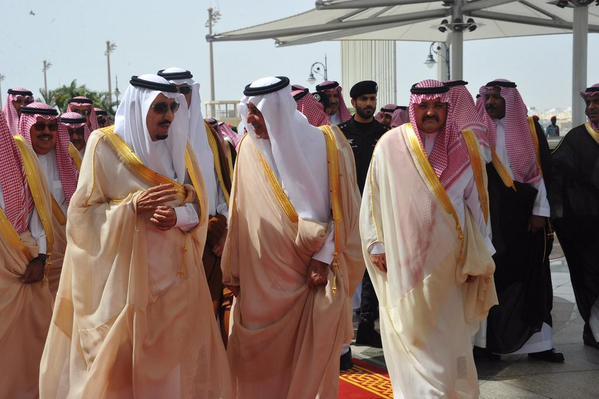 خادم الحرمين يصل جدة في أول زيارة لها بعد مبايعته ملكاً