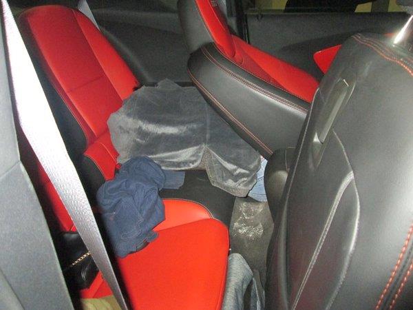 جمرك جسر الملك فهد يحبط محاولة تهريب جمرك جسر الملك فهد يحبط محاولة تهريب