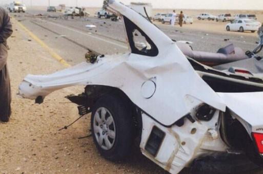 السيارة الهونداي منشطرة نصفين